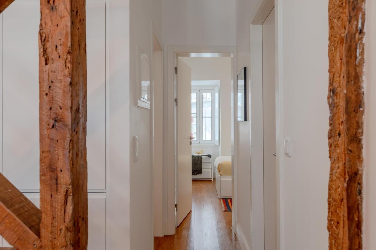 Industrial Haven - Downtown Apartment