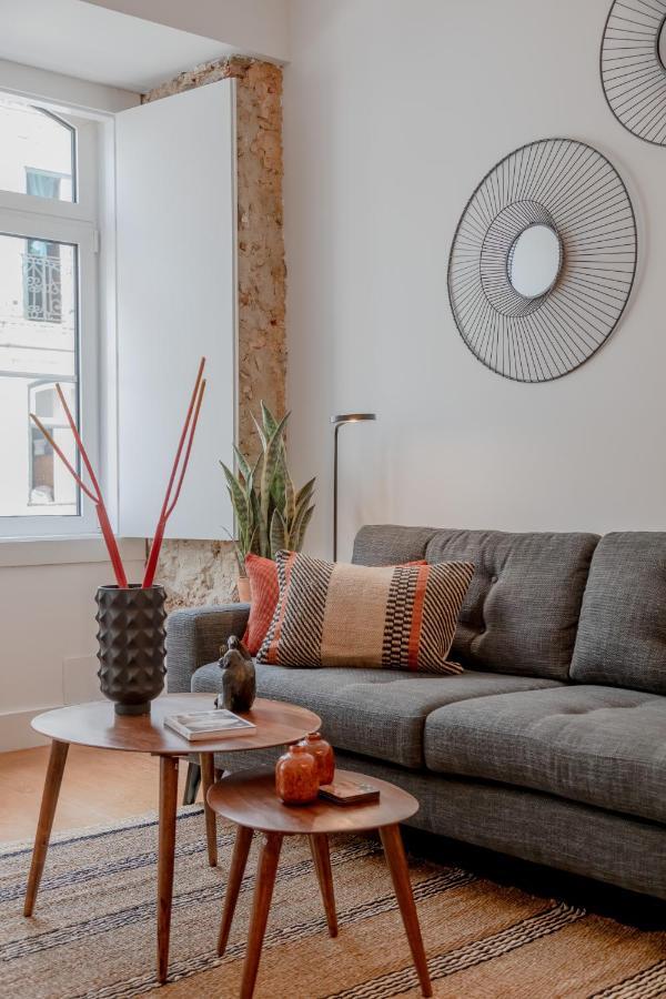 Industrial Haven - Downtown Apartment *